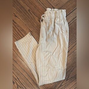 Abercrombie & Fitch Pull On Tapered Pants